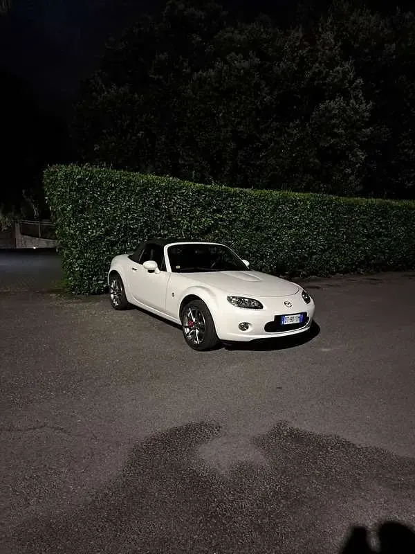 Usata Mazda MX5 126 CV (92 kW) 2009 Cabrio
