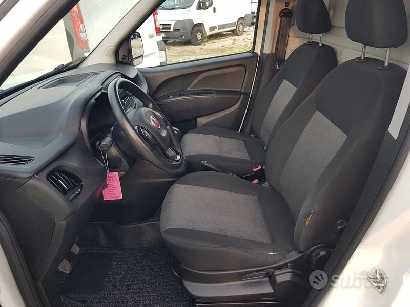 Usata Fiat Doblò 120 CV (88 kW) 2018 Bianco Monovolume