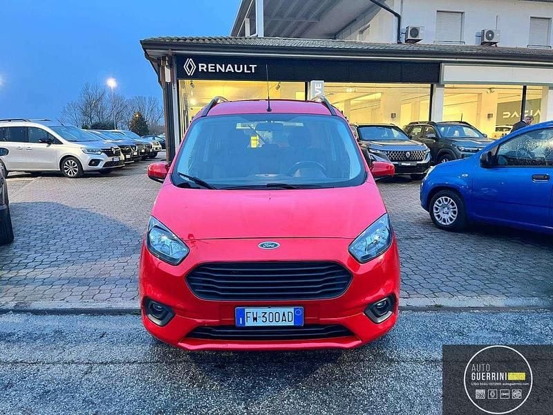 Usata Ford Tourneo Courier 101 CV (74 kW) 2019 Rosso Monovolume