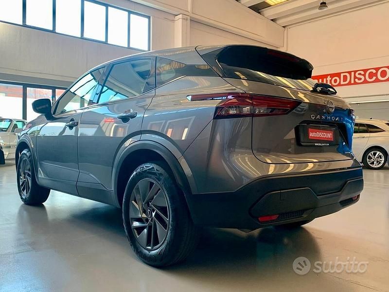 Usata Nissan Qashqai 140 CV (102 kW) 2022 Grigio SUV
