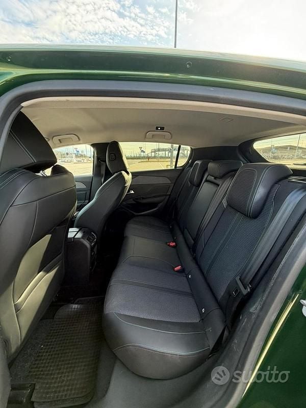 Usata Peugeot 308 Allure 131 CV (96 kW) 2022 Verde Berlina