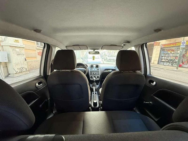 Argento Usata 2008 Ford Fiesta Ghia Due volumi | 1400 € (Super prezzo) - Immagine 1/4