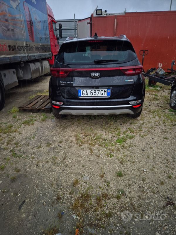 Usata Kia Sportage 115 CV (84 kW) 2020 Grigio SUV