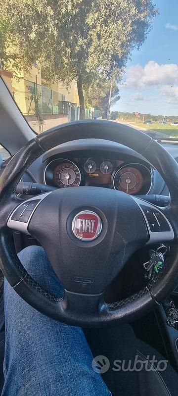 Usata Fiat Punto 75 CV (55 kW) 2013 Nero Utilitaria