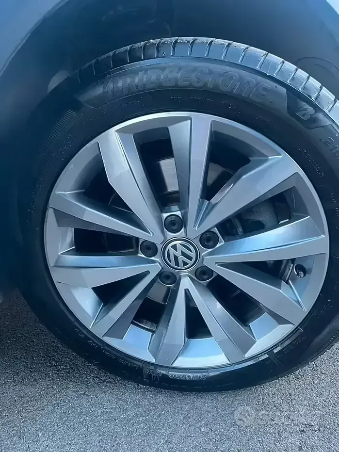 Usata VW T-Roc 150 CV (110 kW) 2018 SUV