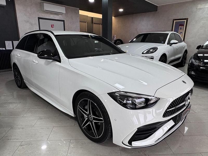 Usata Mercedes C200 AMG Line Premium Plus 184 CV (135 kW) 2025 Bianco Berlina