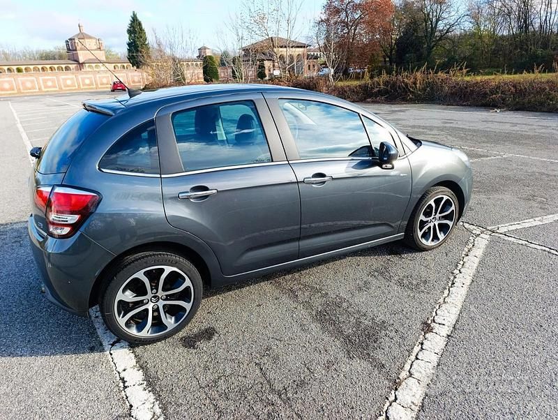 Usata Citroën C3 111 CV (81 kW) 2016 Grigio Berlina