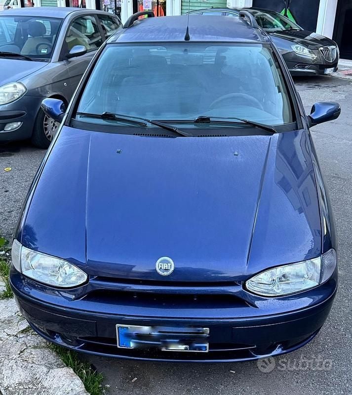 Usata Fiat Palio Weekend 2001 Blu Station wagon