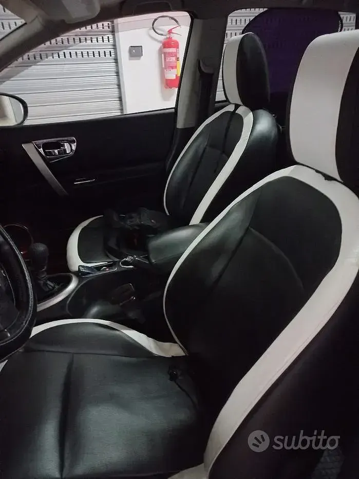 Usata Nissan Qashqai N-TEC 115 CV (84 kW) 2010 Bianco SUV