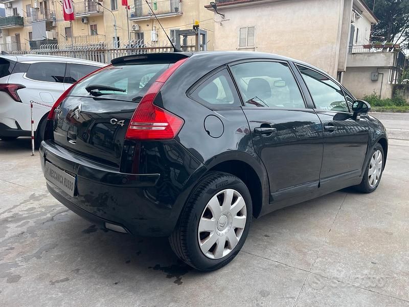 Usata Citroën C4 Seduction 90 CV (66 kW) 2006 Nero Berlina