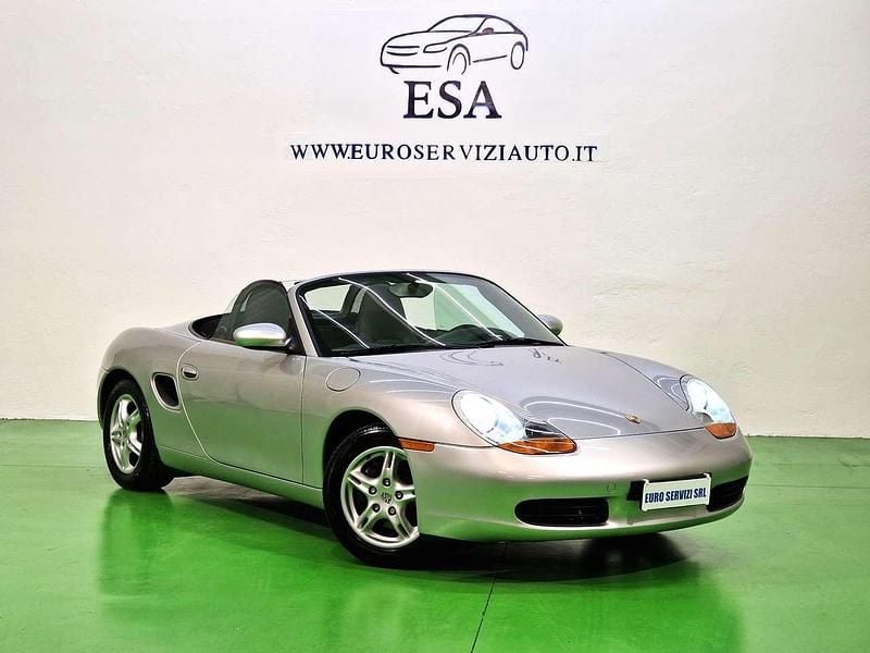 Usata Porsche Boxster 220 CV (161 kW) 2002 Argento Cabrio