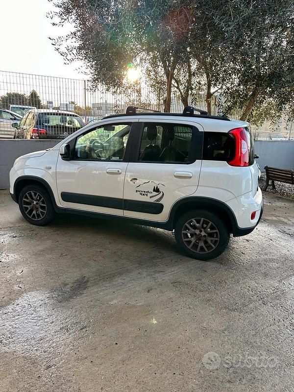 Usata Fiat Panda 4x4 95 CV (69 kW) 2017 Bianco Utilitaria