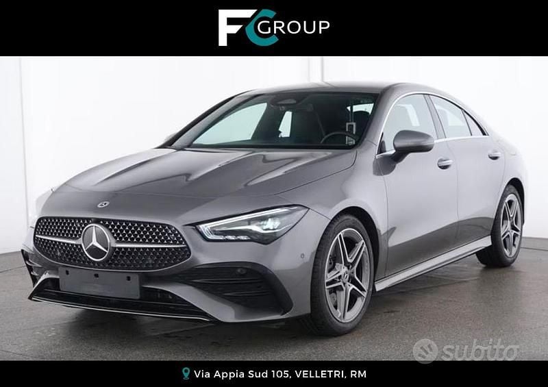 Grigio Usata 2024 Mercedes CLA200 Advanced Plus Berlina | 37.500 € (Buon prezzo) - Immagine 1/4