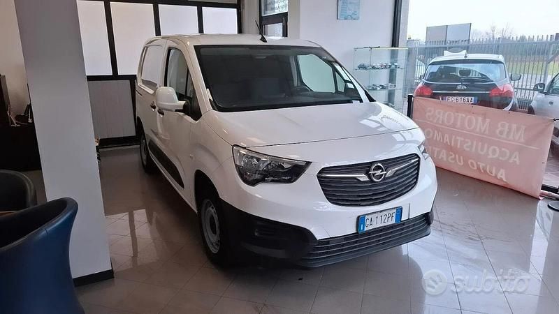 Usata Opel Combo S 102 CV (75 kW) 2020 Bianco Monovolume
