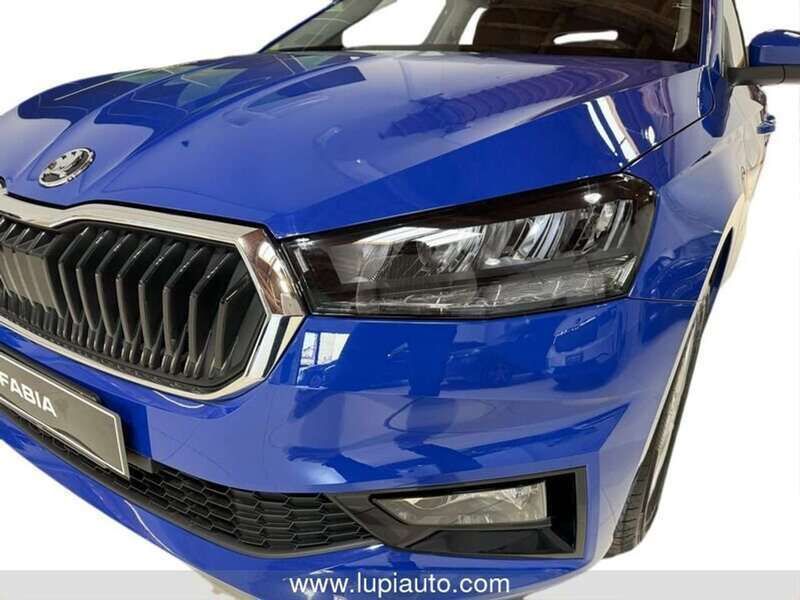 Usata Skoda Fabia Selection 80 CV (58 kW) 2024 Blu Utilitaria