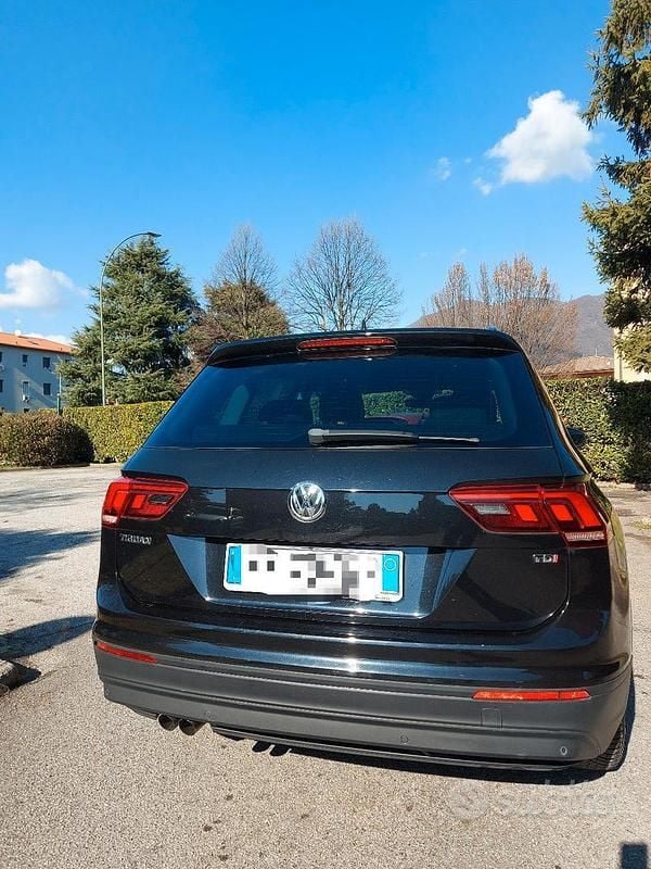 Usata VW Tiguan 115 CV (84 kW) 2018 Nero SUV