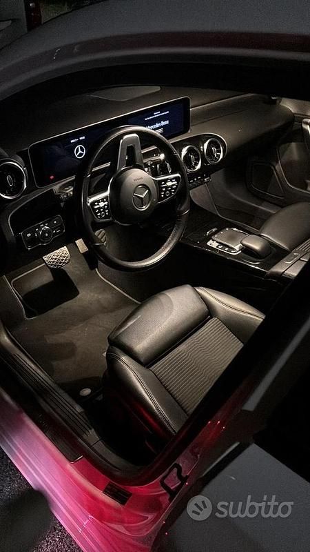 Usata Mercedes 180 116 CV (85 kW) 2019 Bianco Berlina