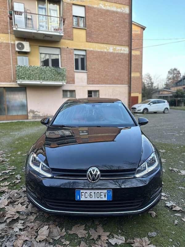 Usata VW Golf VII Highline 116 CV (85 kW) 2016 Berlina