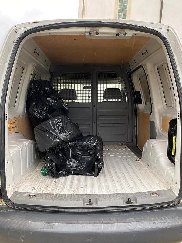 Usata VW Caddy 2007 Bianco Monovolume