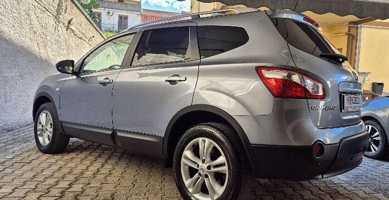 Usata Nissan Qashqai +2 N-TEC 110 CV (80 kW) 2012 Grigio SUV