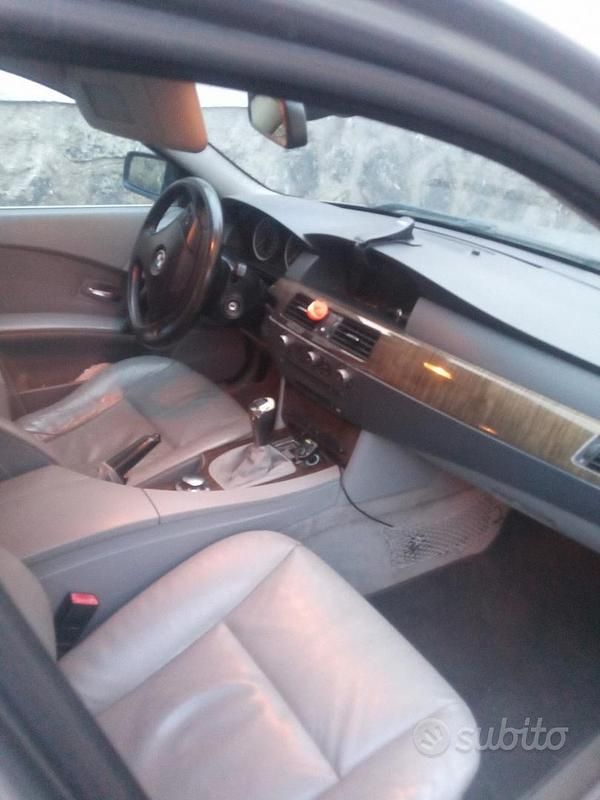 Usata BMW 525 2005 Grigio Station wagon