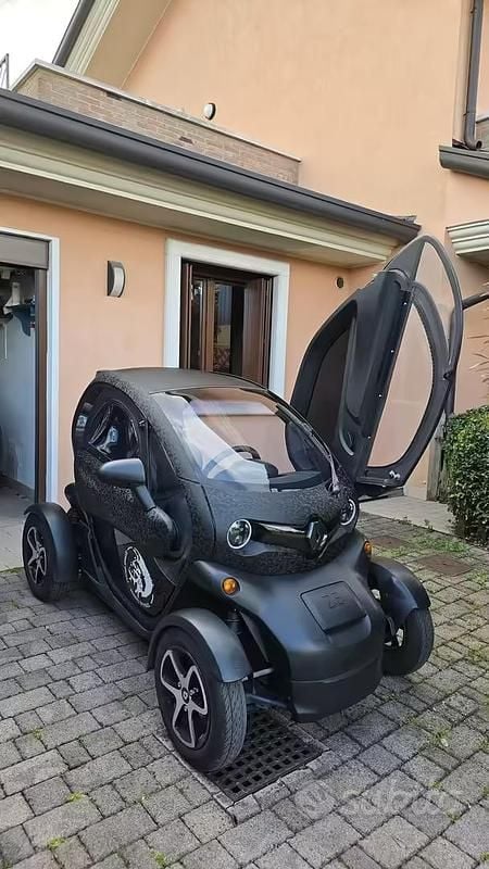 Usata Renault Twizy 12 kW (17 CV) 2014 Nero Utilitaria