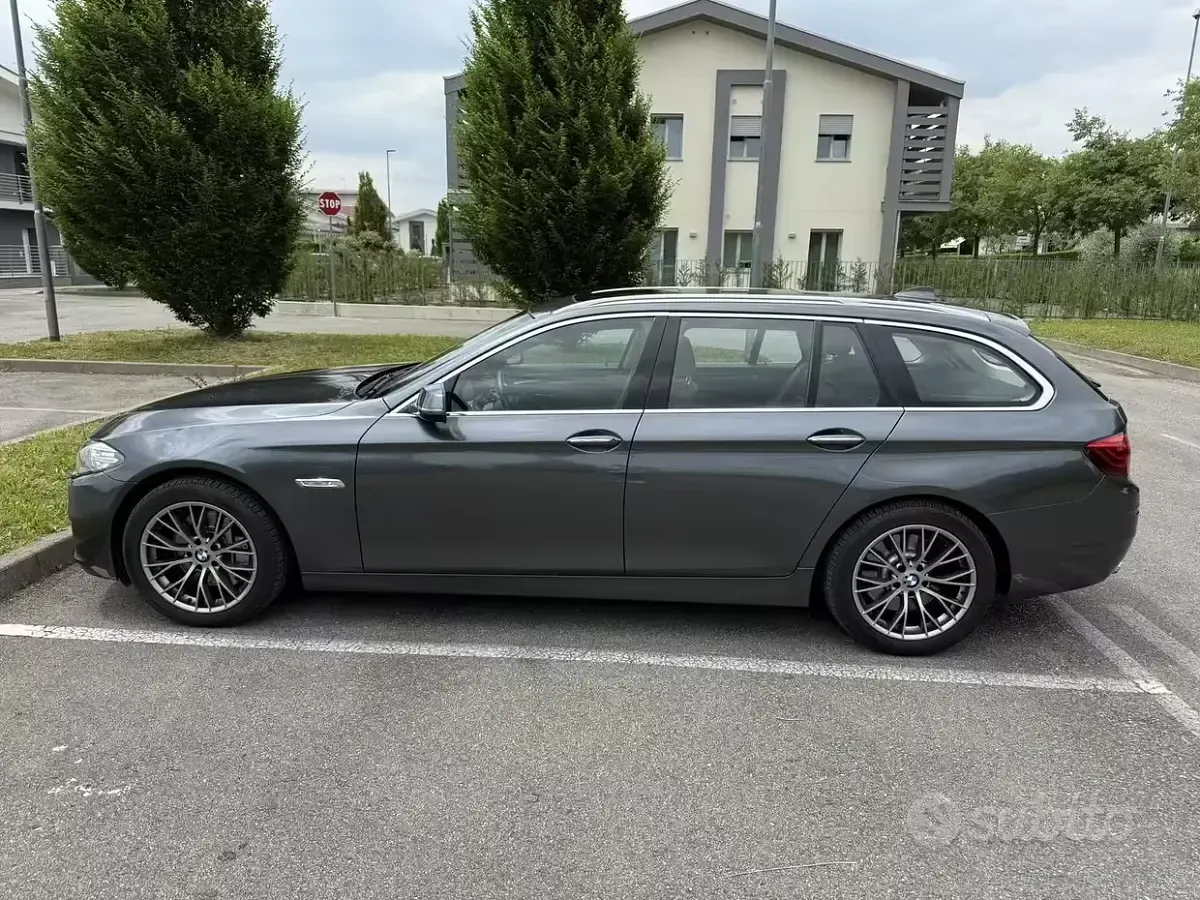 Usata BMW 530 258 CV (189 kW) 2015 Grigio Station wagon