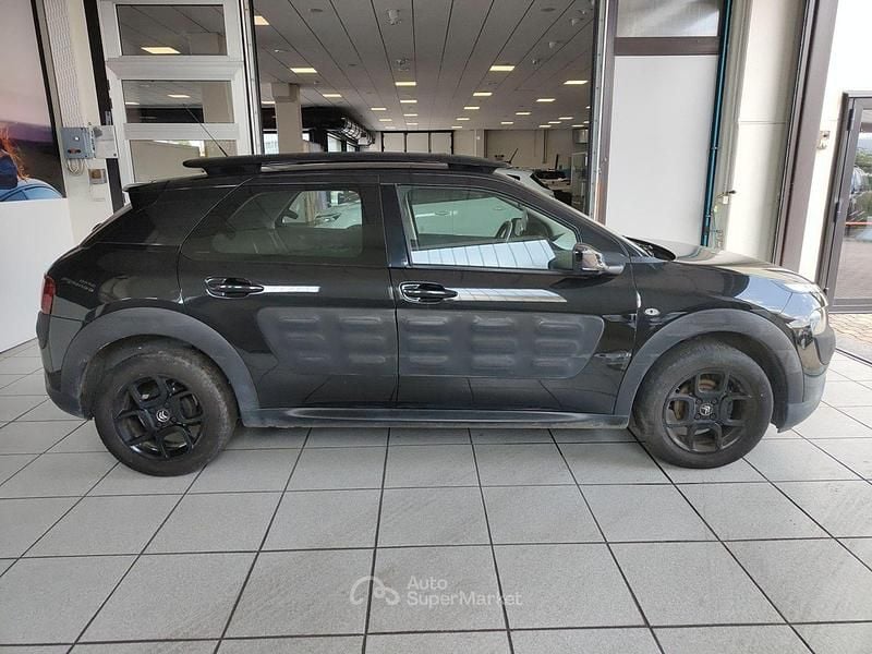 Usata Citroën C4 PureTech 82 CV (60 kW) 2018 Nero SUV