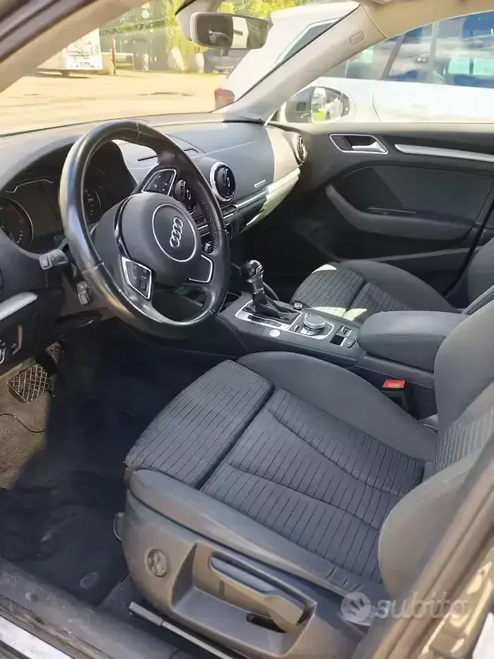 Gebraucht Audi A3 S-Line 184 PS (135 kW) 2016 Grau Limousine