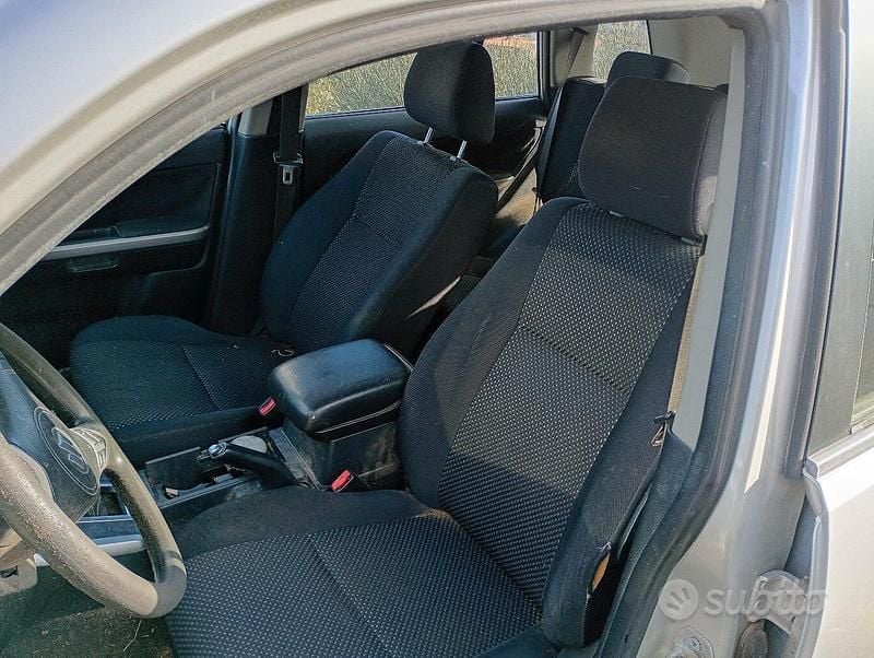 Usata Suzuki Grand Vitara 2007 Grigio SUV
