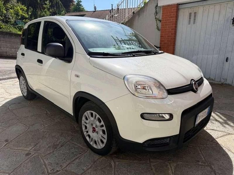 Käytetty Fiat Panda 69 HP (50 kW) 2023 Valkoinen Viistoperä