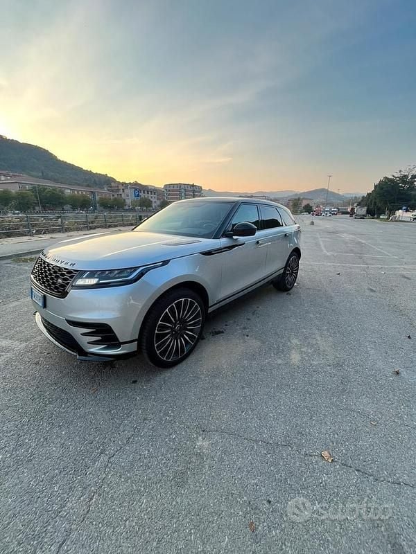 Grigio Usata 2019 Land Rover Range Rover Velar SUV | 23.900 € (Super prezzo) - Immagine 1/4