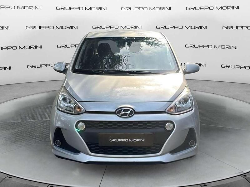 Usata Hyundai i10 Comfort 69 CV (50 kW) 2017 Argento Utilitaria
