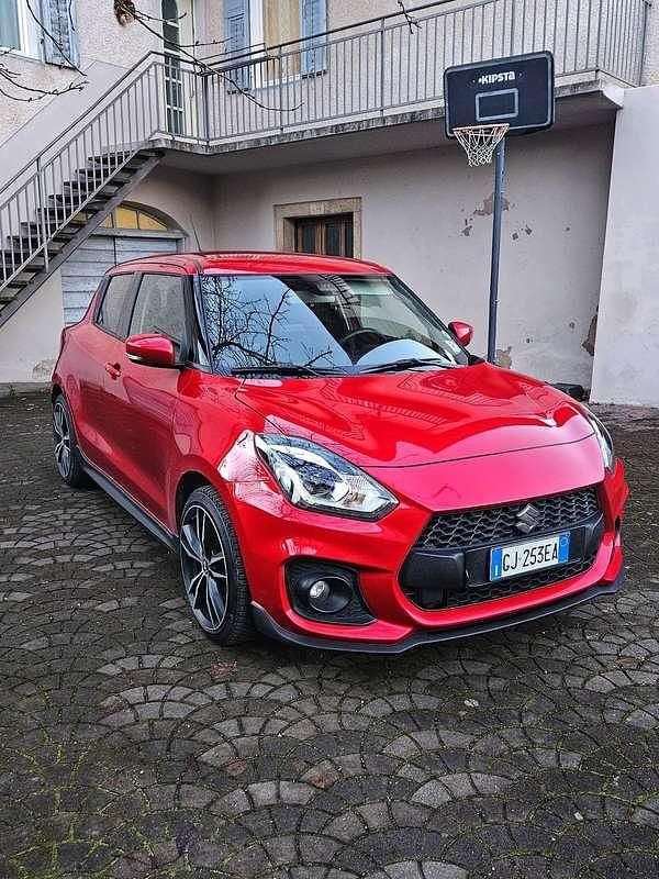 Usata 2022 Suzuki Swift Sport Tre volumi | 18.000 € (Buon prezzo) - Immagine 1/4