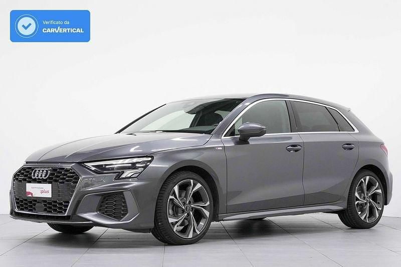 Usata Audi A3 Sportback S-Line 200 CV (147 kW) 2023 Grigio Utilitaria
