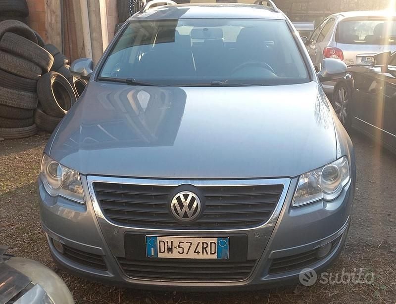 Blu Usata 2008 VW Passat Trendline Station wagon | 3800 € (Buon prezzo) - Immagine 1/4