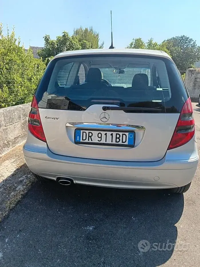 Usata Mercedes A200 95 CV (69 kW) 2008 Grigio Berlina