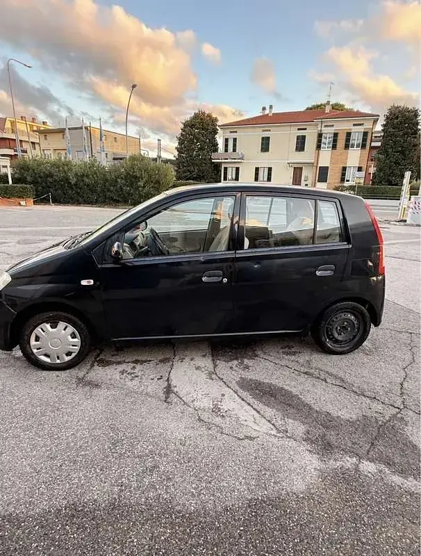 Usata Daihatsu Cuore 58 CV (42 kW) 2006 Utilitaria