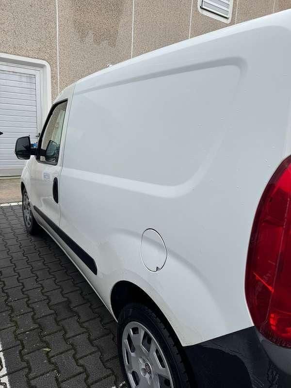 Usata Fiat Doblò Trekking 120 CV (88 kW) 2016 Monovolume