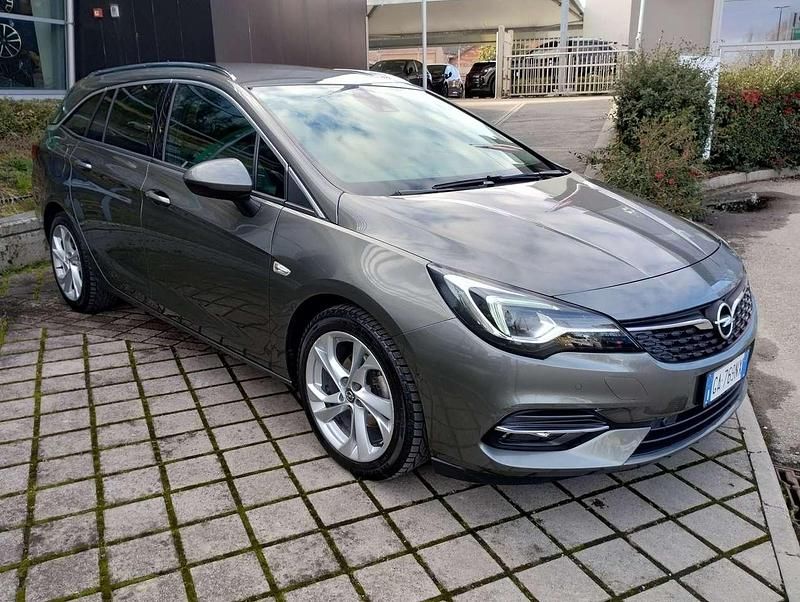 Usata Opel Astra 122 CV (89 kW) 2020 Grigio Station wagon