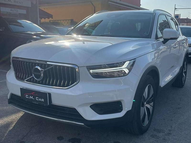 Usata Volvo XC40 Inscription 129 CV (94 kW) 2022 Bianco SUV