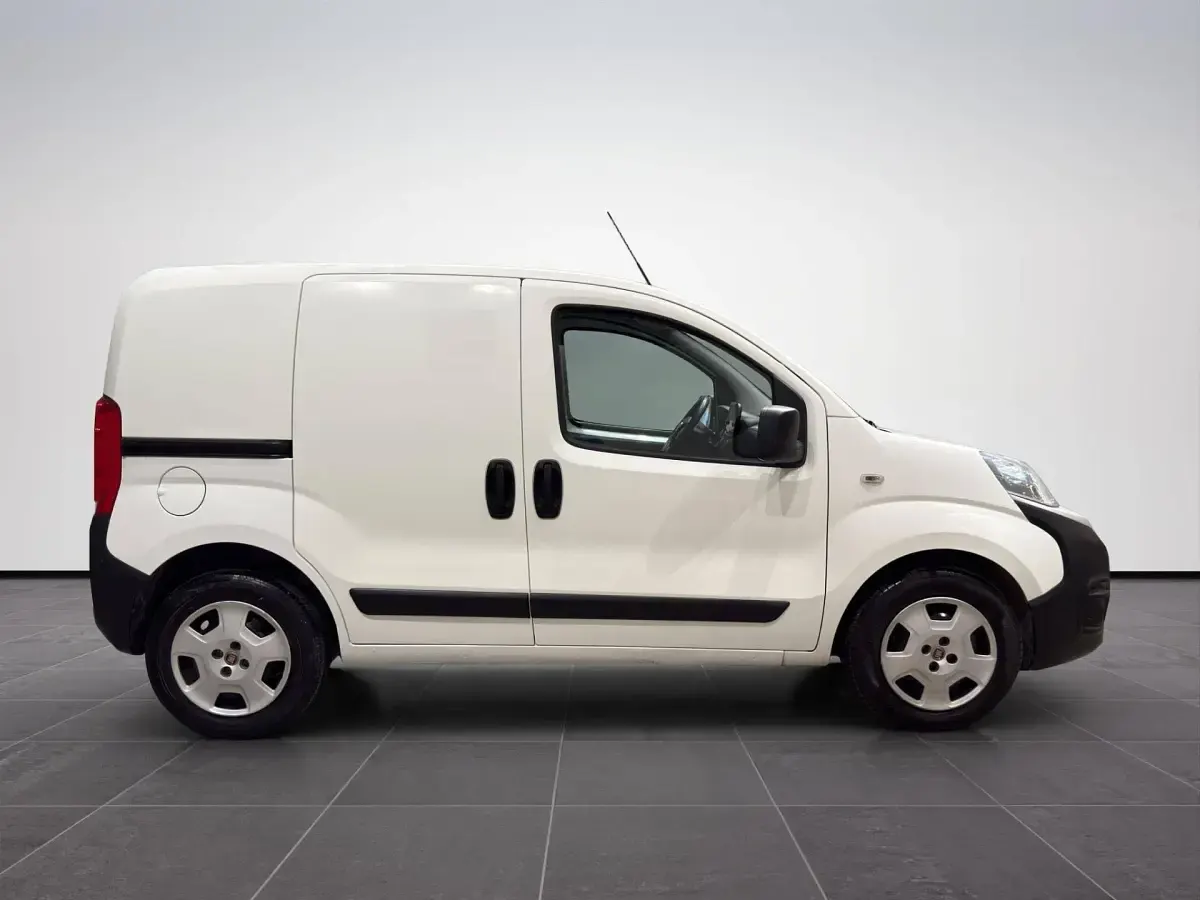 Usata Fiat Fiorino 95 CV (69 kW) 2022 Bianco Monovolume