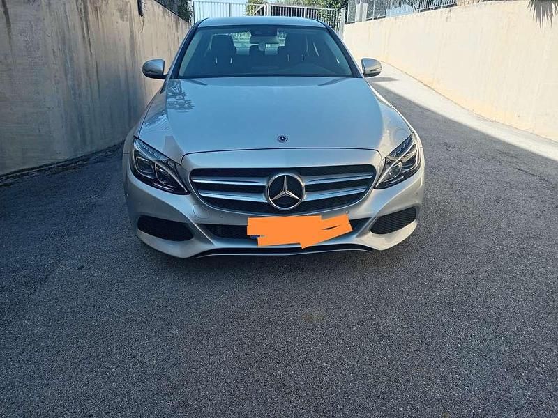 Usata Mercedes C220 170 CV (125 kW) 2018 Berlina