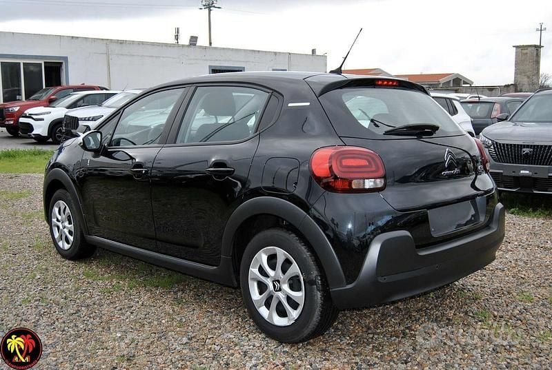 Usata Citroën C3 PureTech 82 CV (60 kW) 2024 Nero Berlina