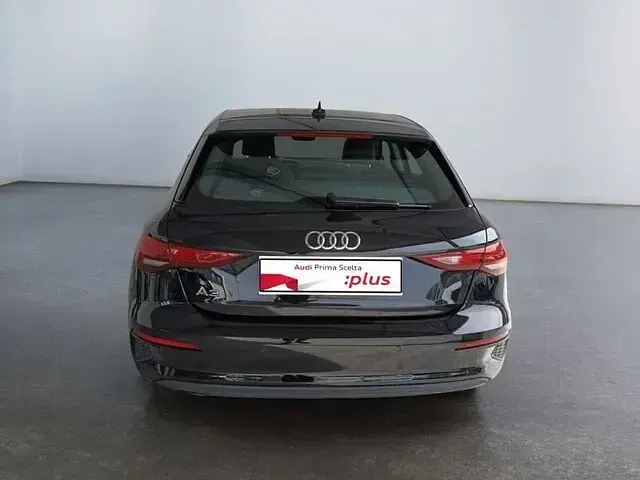 Usata Audi A3 Sportback g-tron Business 131 CV (96 kW) 2024 Nero Utilitaria