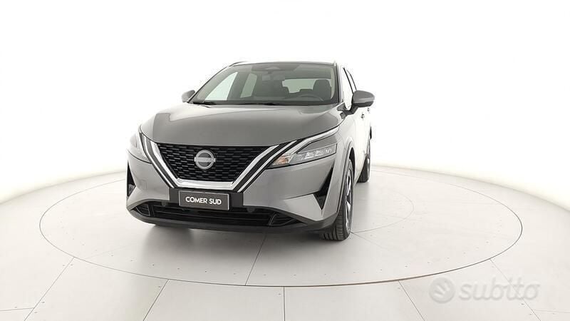 Usata Nissan Qashqai N-Connecta 140 CV (102 kW) 2022 Grigio SUV