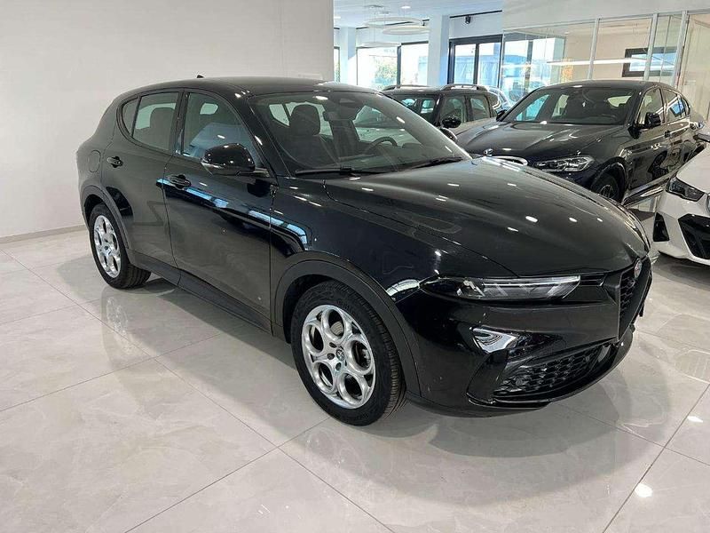 Nero Usata 2023 Alfa Romeo Tonale Sprint SUV | 27.500 € (Buon prezzo) - Immagine 1/4