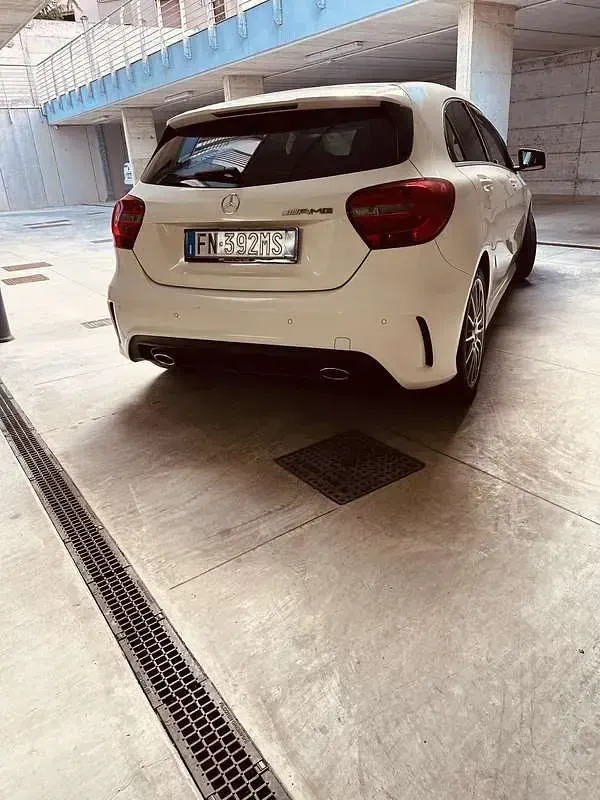 Usata Mercedes A180 122 CV (89 kW) 2014 Utilitaria