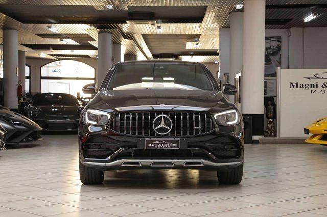 Usata Mercedes GLC300 AMG line 320 CV (235 kW) 2020 Nero ossidiana Coupé