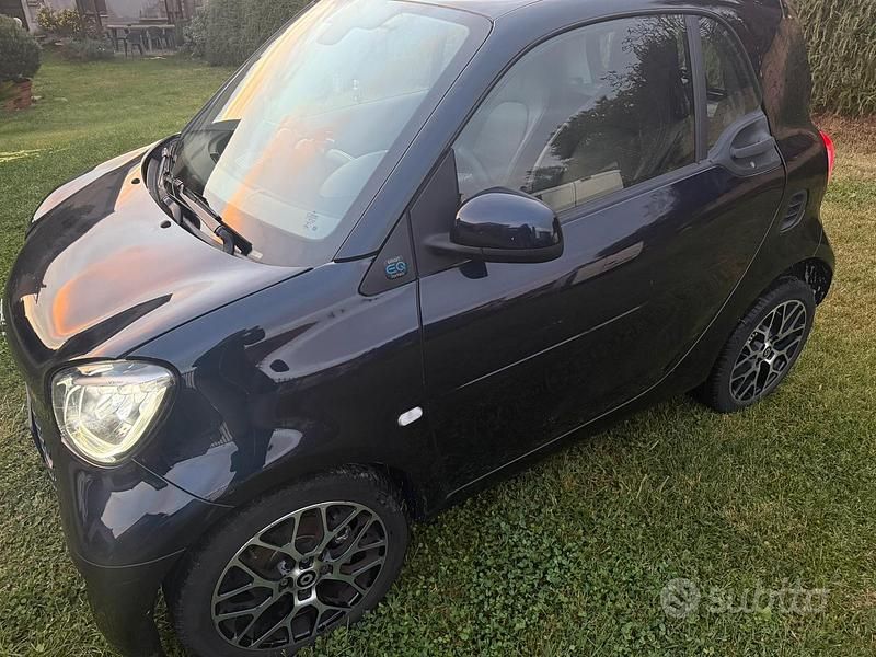 Usata Smart ForTwo Electric Drive 44 kW (61 CV) 2023 Cabrio